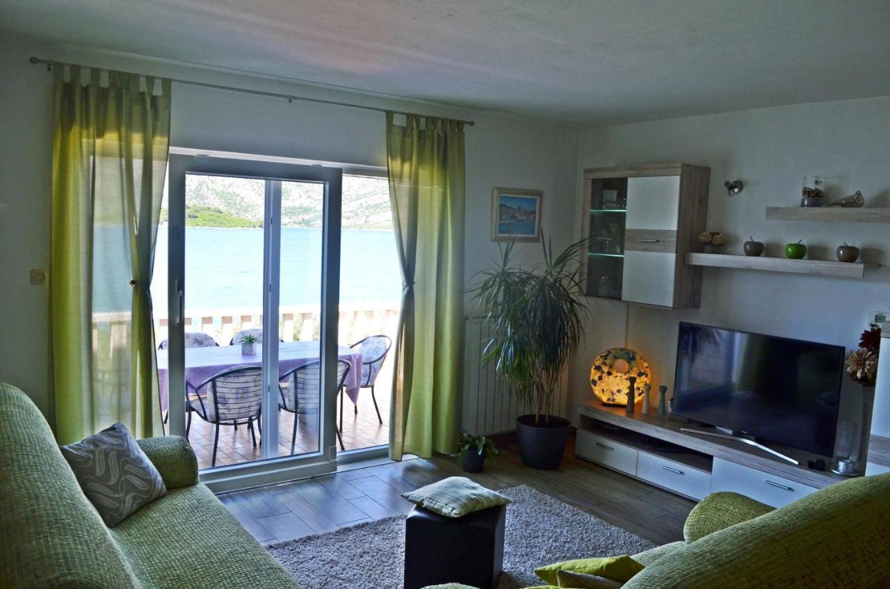 Apartments Rina - Kneze Račišće Exterior foto